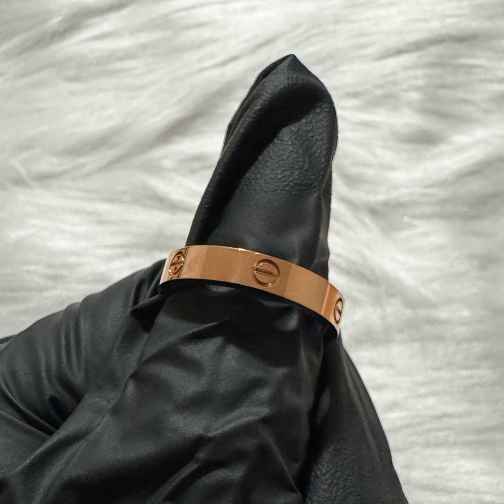 Love Ring Rose Gold
